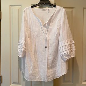 Isaac Mizrahi White patterned tunic with ties